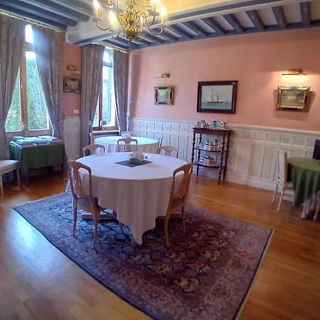 Hotel Particulier Des Canonniers Saint-Quentin  Eksteriør billede