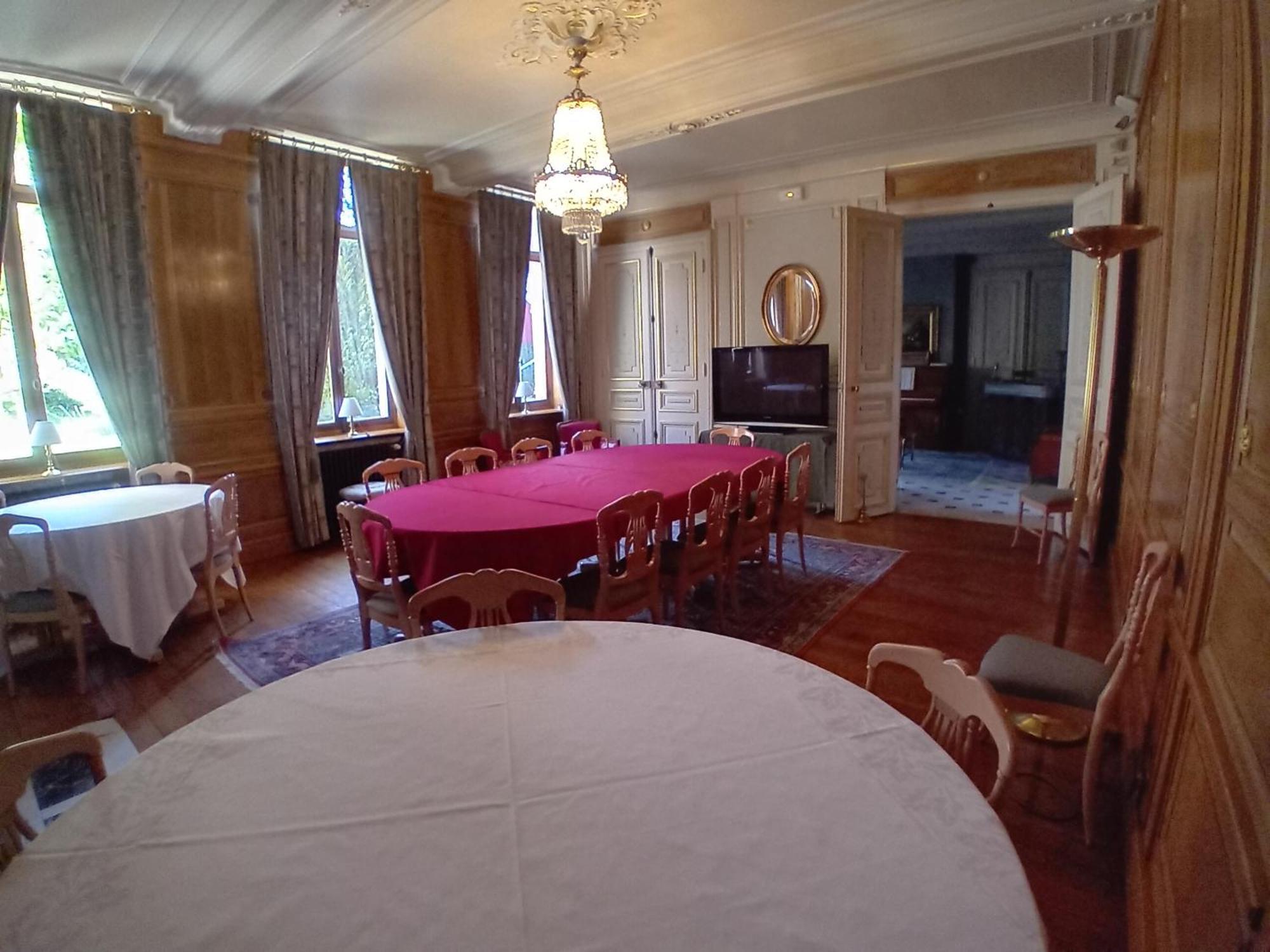 Hotel Particulier Des Canonniers Saint-Quentin  Eksteriør billede