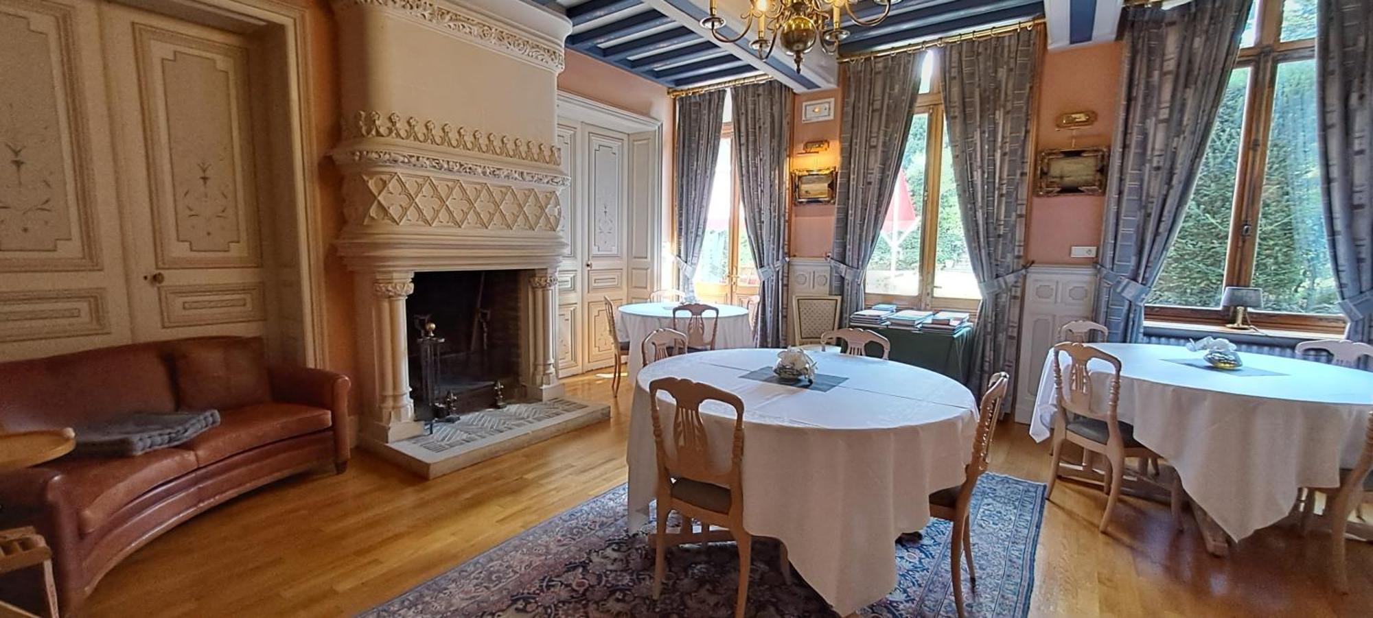 Hotel Particulier Des Canonniers Saint-Quentin  Eksteriør billede
