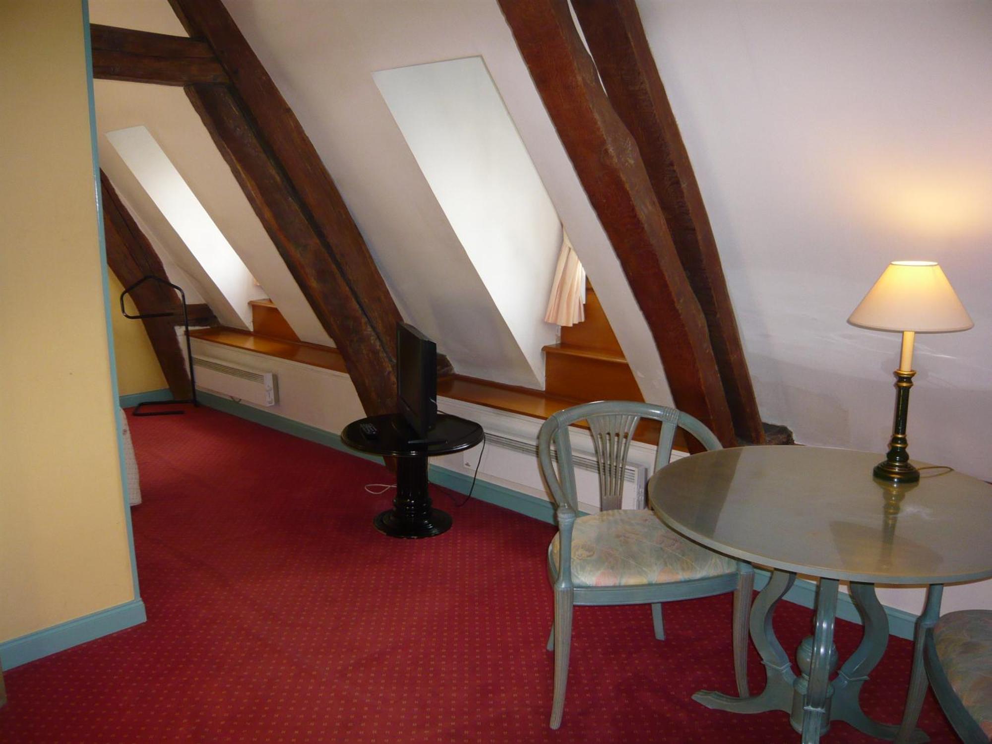 Hotel Particulier Des Canonniers Saint-Quentin  Værelse billede
