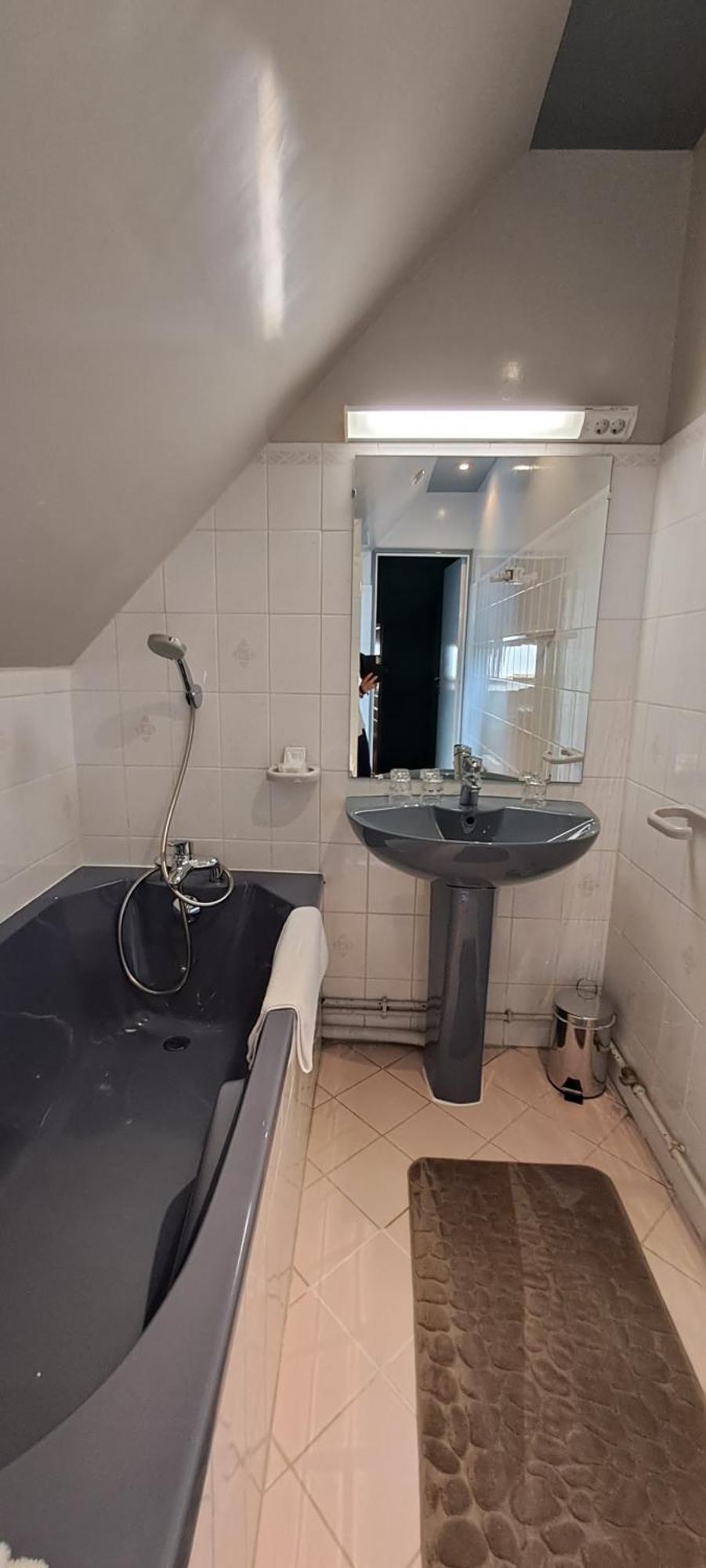 Hotel Particulier Des Canonniers Saint-Quentin  Værelse billede