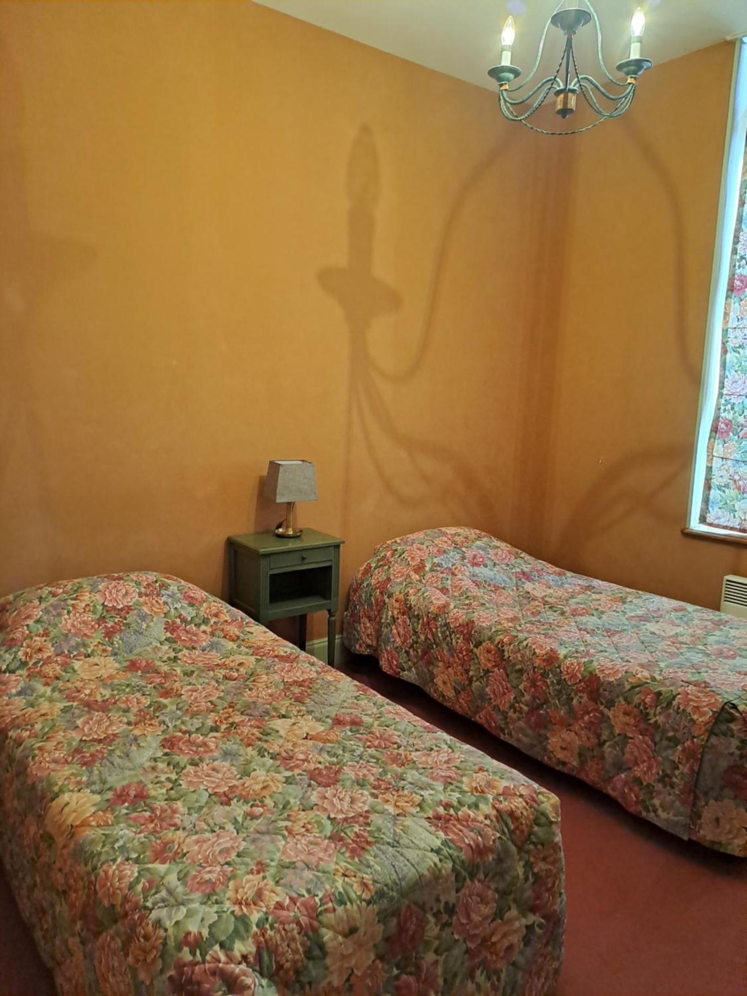 Hotel Particulier Des Canonniers Saint-Quentin  Værelse billede
